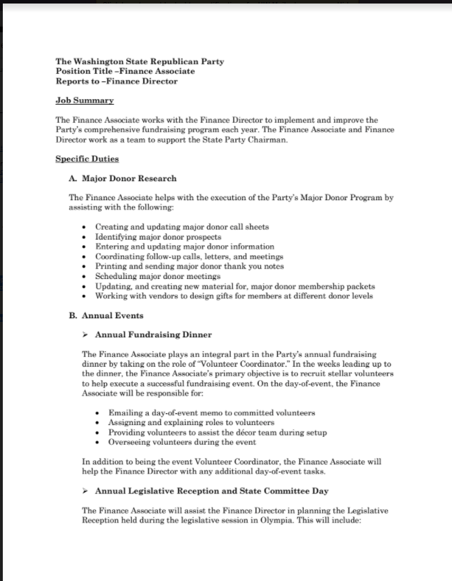 financial associate job description